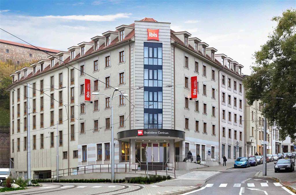 Ibis Bratislava Centrum Esterno foto